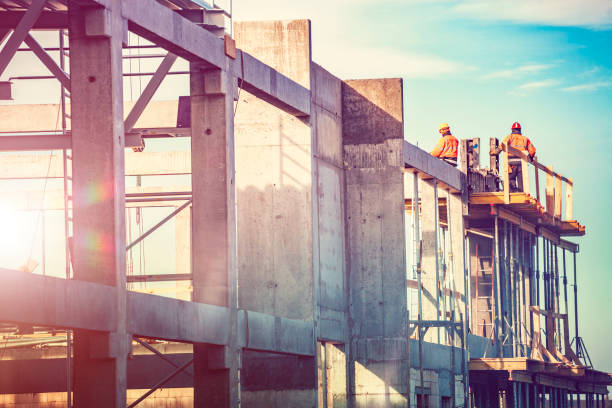 Best Concrete Leveling Services  in Carlinvle, IL